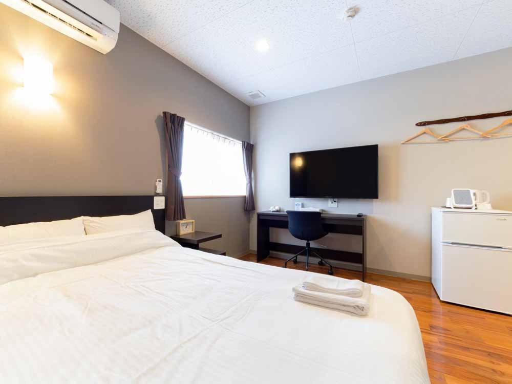 Beach Resort Hotel Kalakaua Онна Экстерьер фото