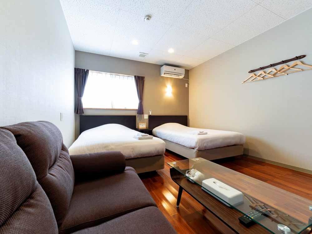 Beach Resort Hotel Kalakaua Онна Экстерьер фото